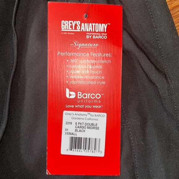 Grey’s Anatomy Women’s Cargo Scrub Pants - Picture 2 of 2